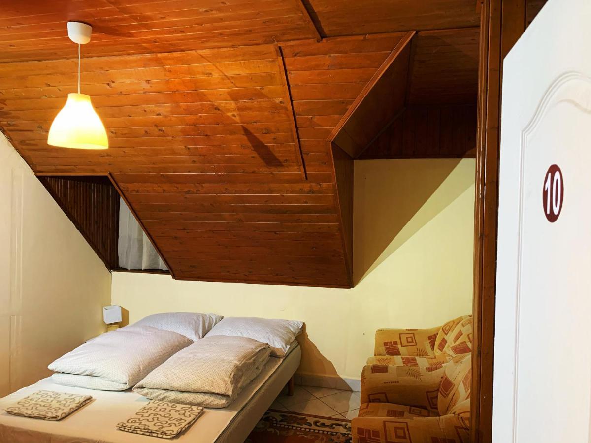 Koloska Apartmanhaz Balatonfured Ngoại thất bức ảnh