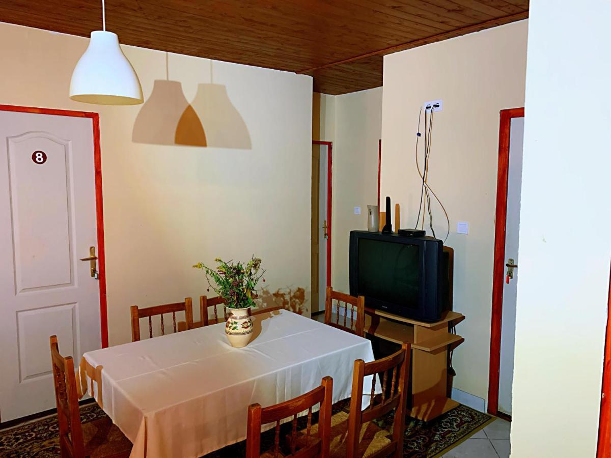 Koloska Apartmanhaz Balatonfured Ngoại thất bức ảnh
