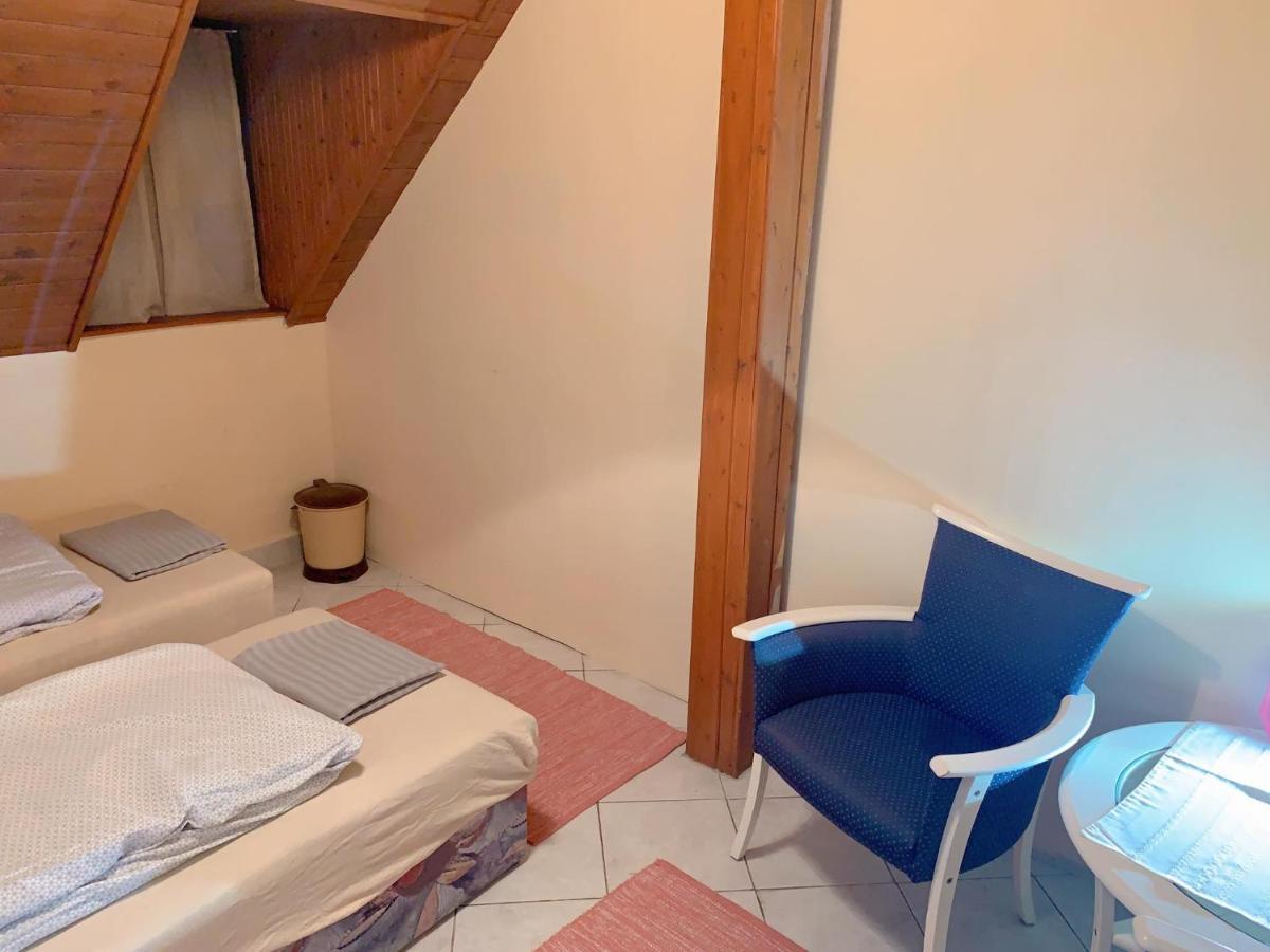 Koloska Apartmanhaz Balatonfured Ngoại thất bức ảnh